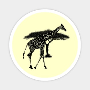 Giraffe with tree in Kenya / Africa Magnet